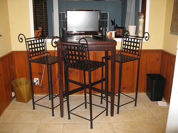 The Kitchen Nook