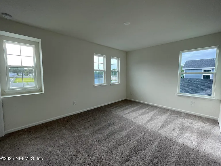 310 Rambling Brook Trl — Photo 8
