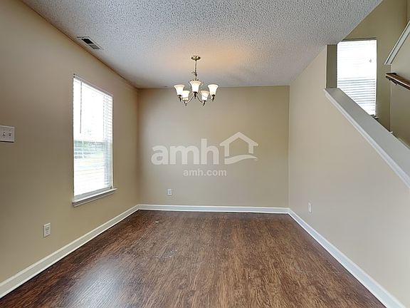5th image of 4011 Cedar Bark Dr