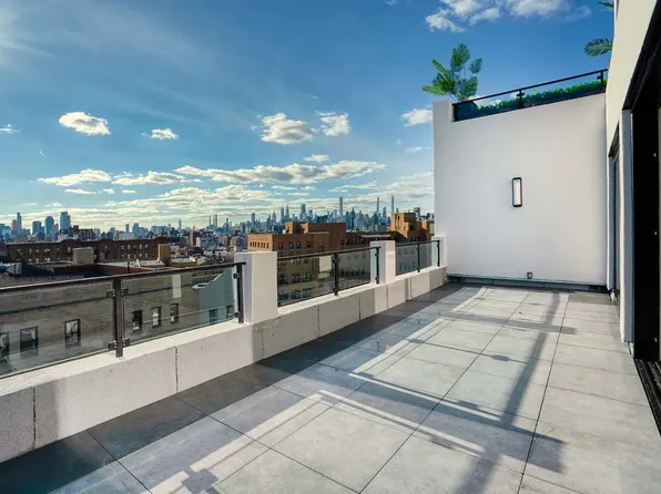 23-33 Astoria Blvd #7C, Astoria, NY 11102