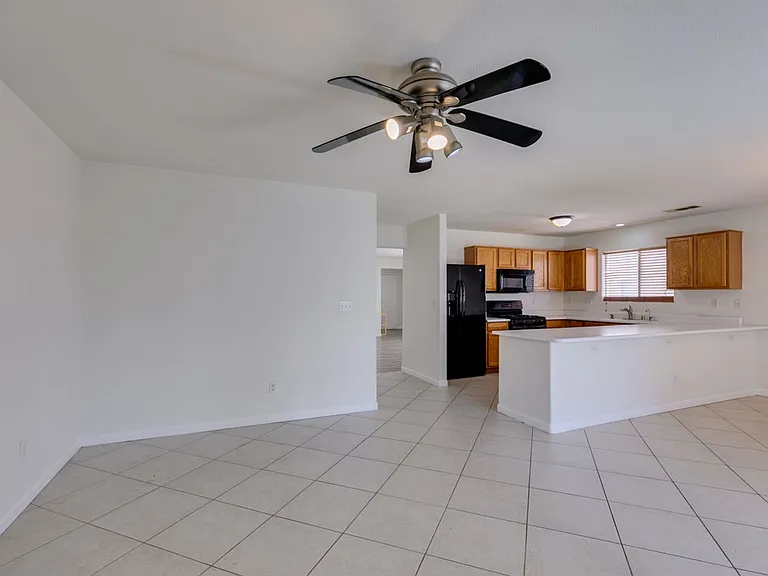 5025 Glittering Star Ct N — Photo 19