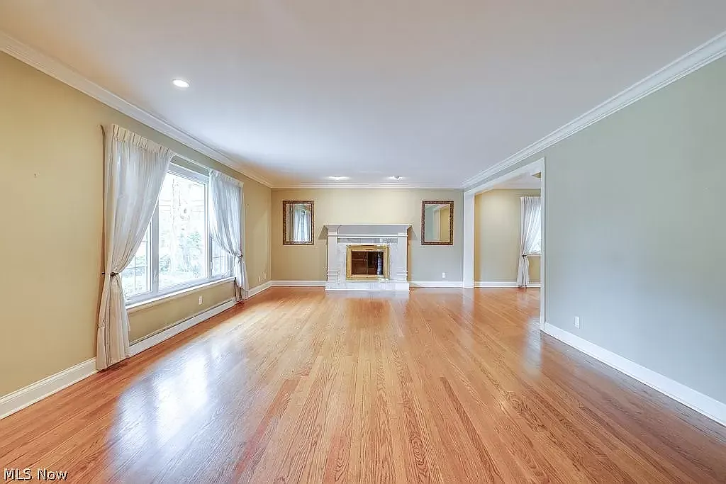3060 Chamberlain Rd — Photo 3