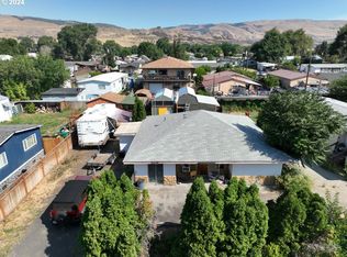 835 Floral Ct, The Dalles, OR