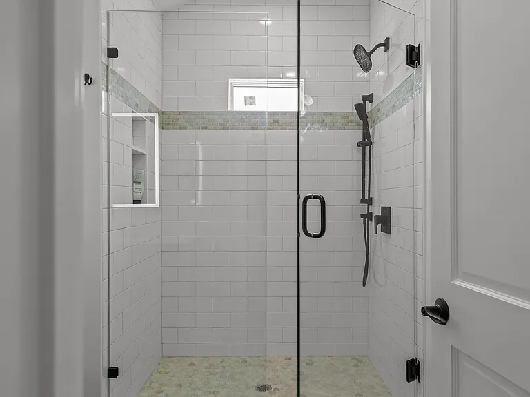 109 Carroll Ave — Photo 21