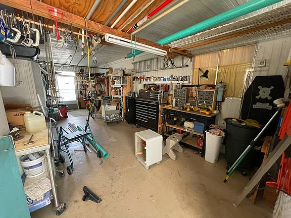 3rd image of 170 N Yonge St Lot 108