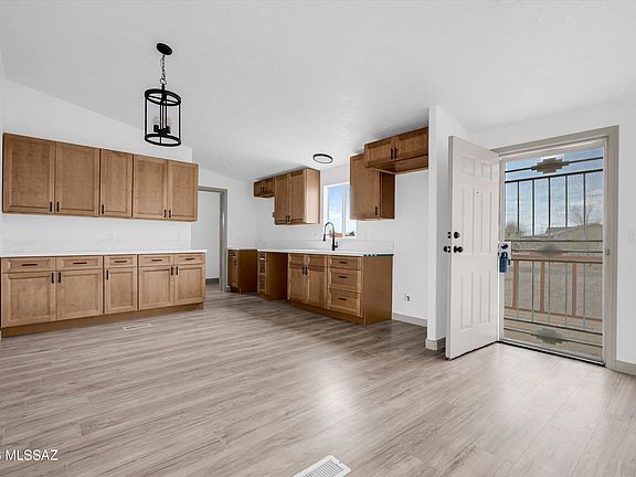 4th image of 12220 N Kalama Cir