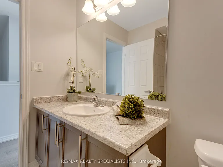 740 Linden Dr #4 — Photo 27