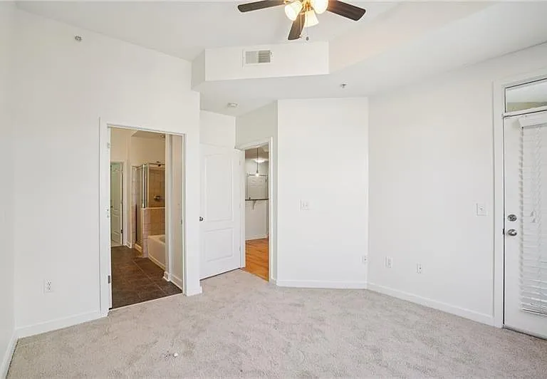 390 17th St NW #6009 — Photo 18