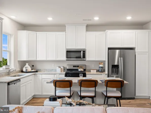 22B E Front St, Bridgeport, PA 19405