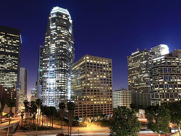 EXPANSIVE DTLA VIEWS