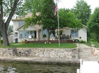 1295 Lane 280 Hamilton Lk, Hamilton, IN 46742