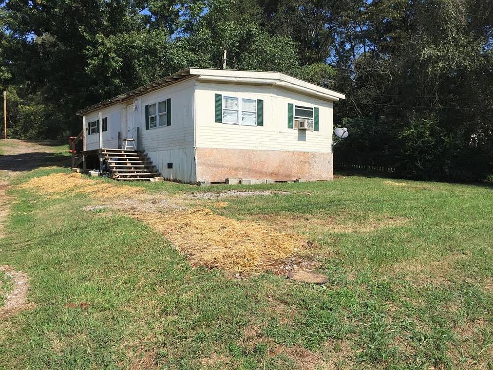 2nd image of 17017 Martel Rd