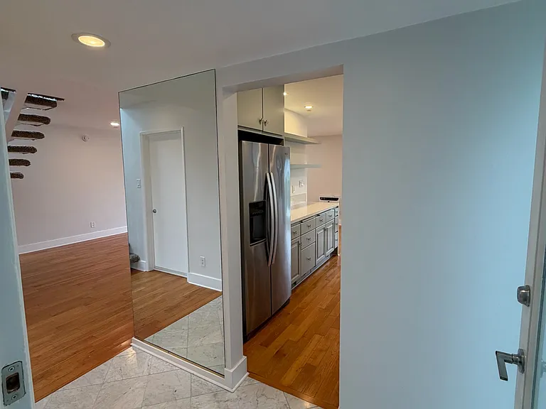 6611 Vista Del Mar #6611 — Photo 3