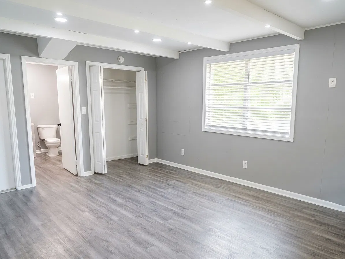 3 bed, 1178 sqft, $1,875 — Photo 4
