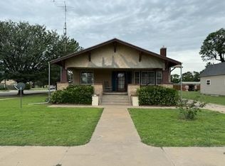 421 Adams St, Jetmore, KS 67854