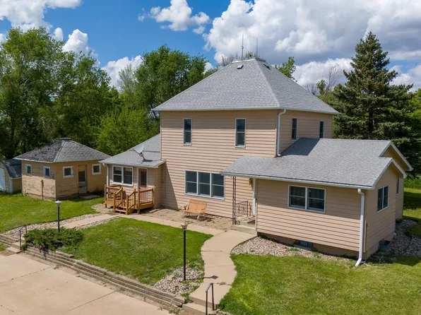 26035 467th Ave, Sioux Falls, SD 57107