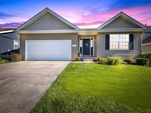51 Hidden Bluffs Dr, Lake Saint Louis, MO 63367