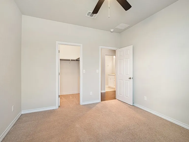 17717 Silent Harbor Loop — Photo 12