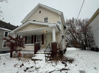 8005 Vineyard Ave, Cleveland, OH