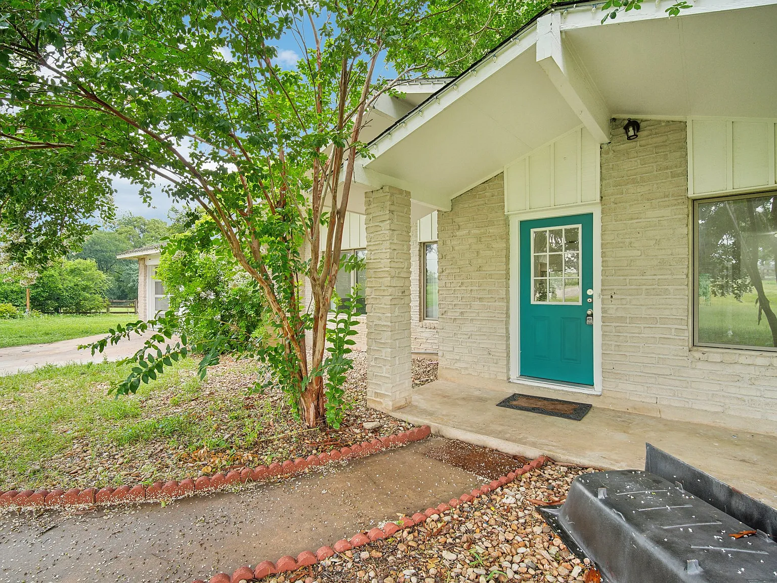 4 bed, 2967 sqft, $3,500 — Photo 4
