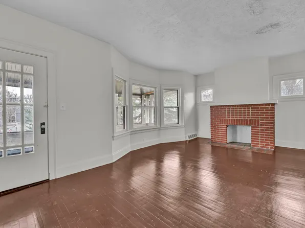 1388 E 188th St #2, Cleveland, OH 44110