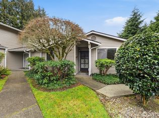 31730 49th Ln SW #4-D, Federal Way, WA 98023