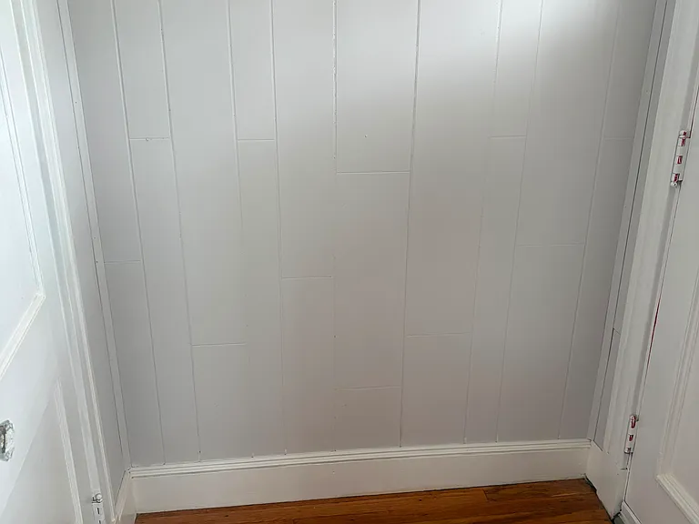 86 Laurel St #1 — Photo 2