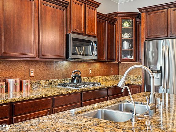 4th image of 18310 W ONYX Court