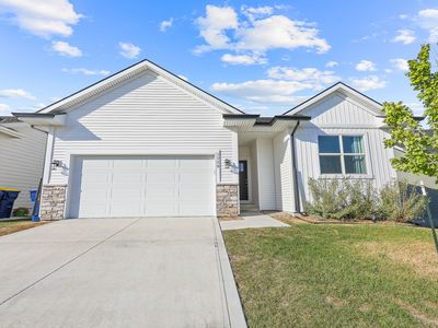 2928 Primrose Ln, Pella, IA, 50219