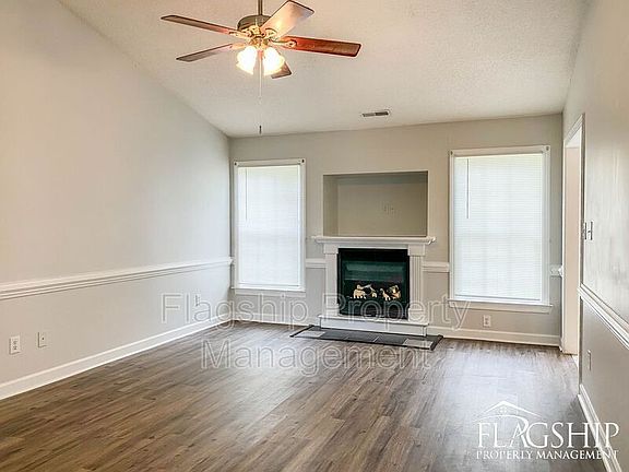 5th image of 323 Johnson Ln
