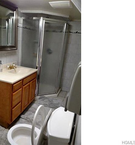 1st image of 629 Morris Park Ave