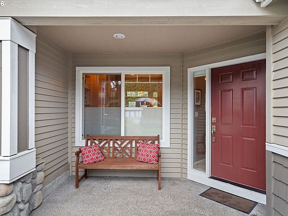 3rd image of 9709 NW Silver Ridge Loop