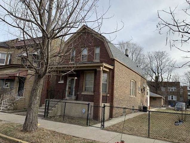 2nd image of 7227 S Saint Lawrence Ave