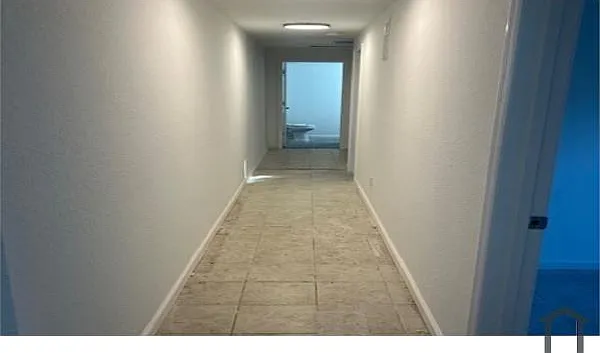 916 1/2 Stinson St #B — Photo 5