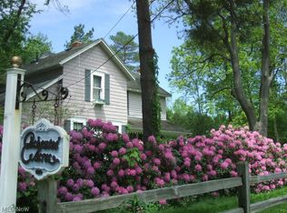 2118 N Medina Line Rd, Akron, OH 44333