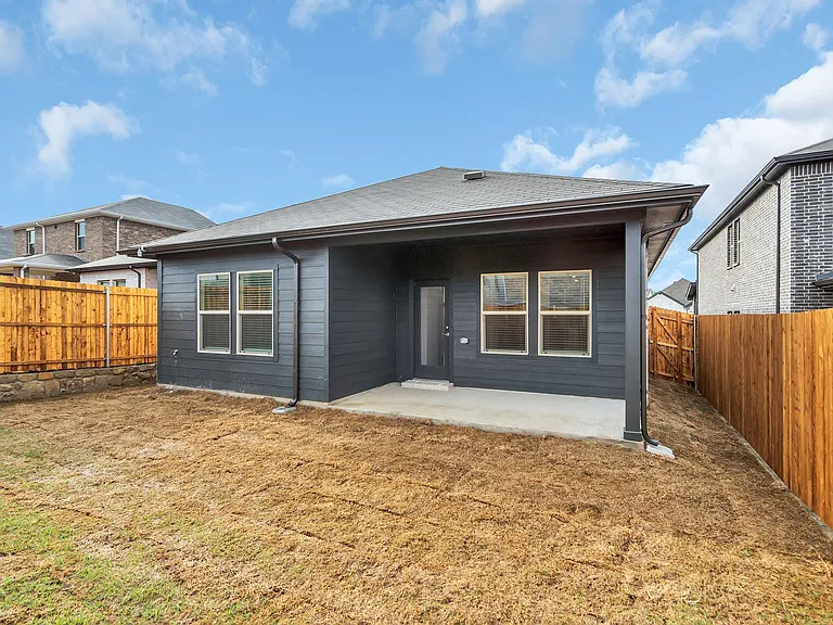 500 Weller Rd — Photo 20