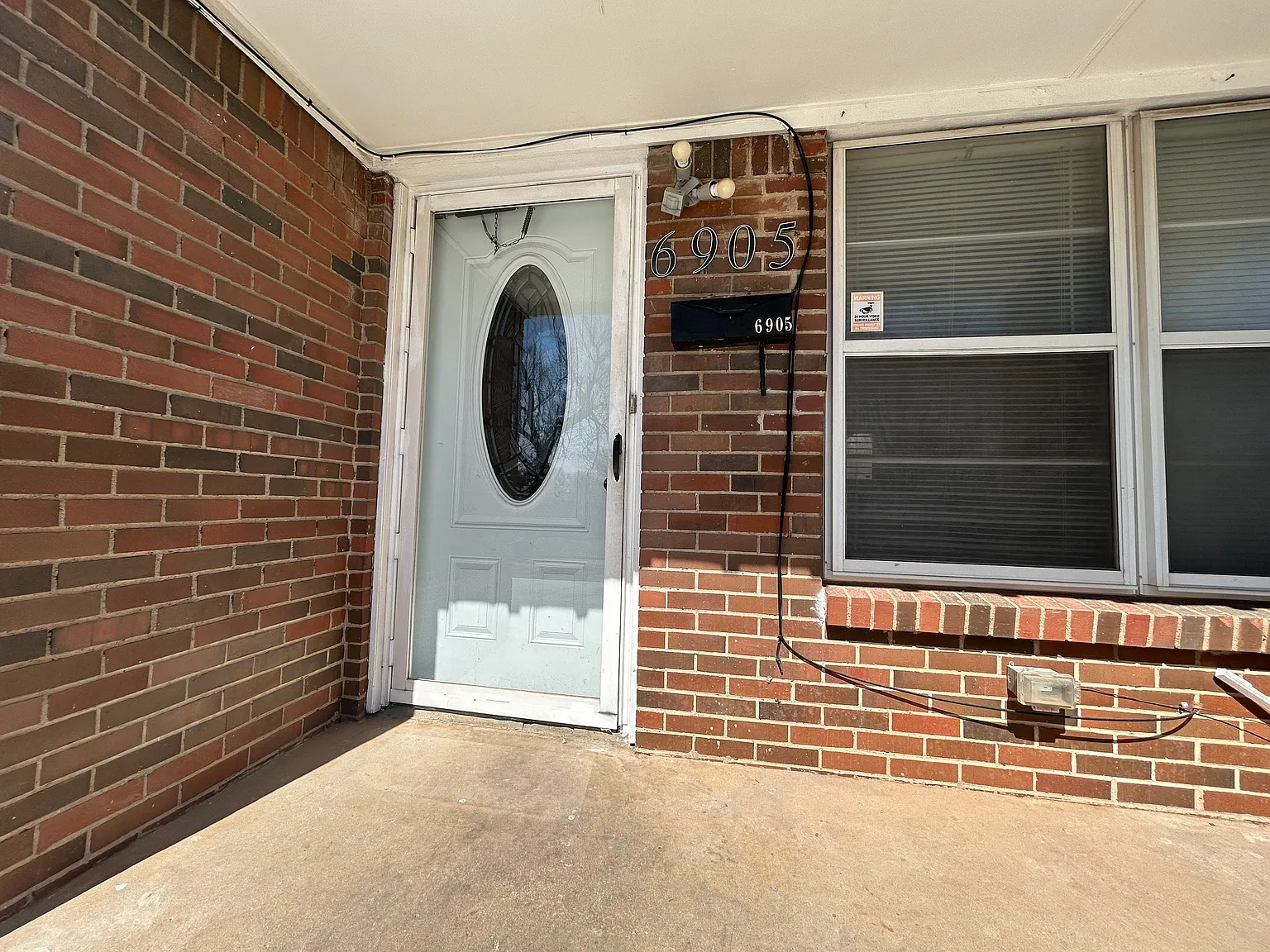 4 bed, 1.5 bath, 1331 sqft, $1,500 — Photo 4