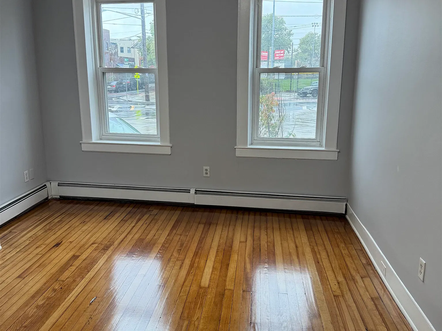 2 bed, 1.0 bath, $2,250 — Photo 3