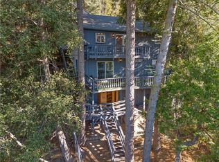 24556 Geneva Dr, Crestline, CA 92325