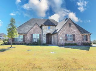 7014 E 89th St N, Owasso, OK 74055