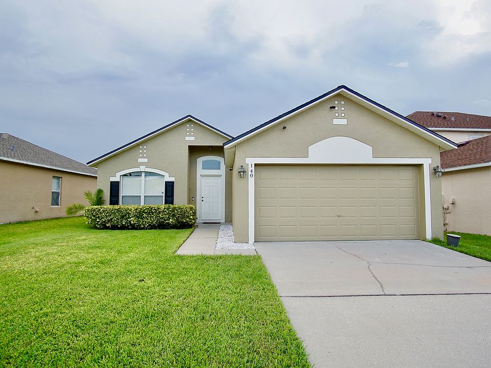 1st image of 140 Pinefield Dr