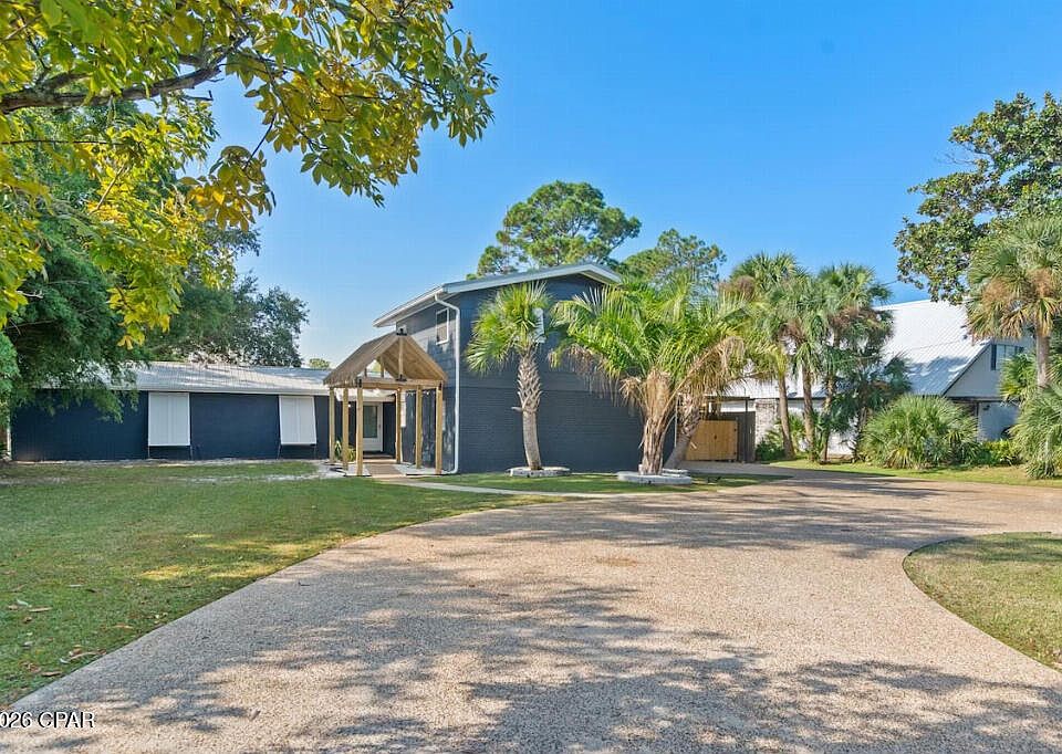 1st image of 8829 N Lagoon Dr