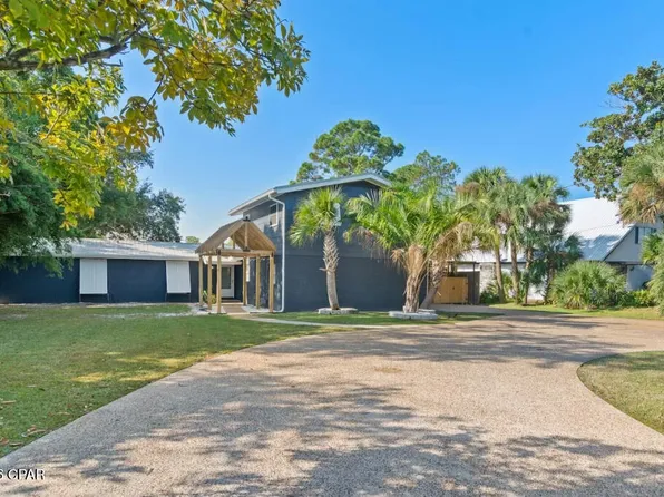 8829 N Lagoon Dr, Panama City Beach, FL 32408