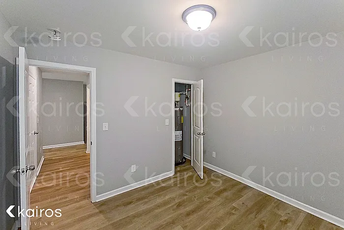 236 Fox Chase Way — Photo 13