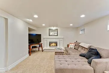 4925 S Pinehill Dr — Photo 32