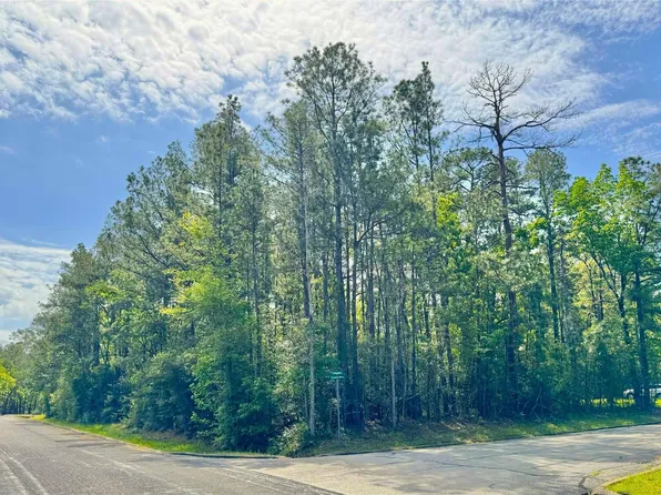 0 Queenswood Ct, Huntsville, TX 77320