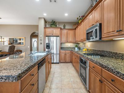 77061 New York Ave, Palm Desert, CA, 92211