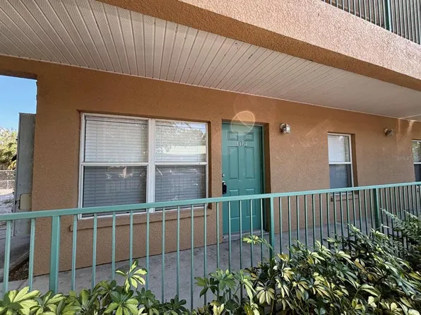 5816 Congress St APT 104, New Port Richey, FL 34653