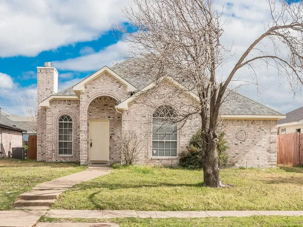 2800 Helen Ln, Mesquite, TX 75181