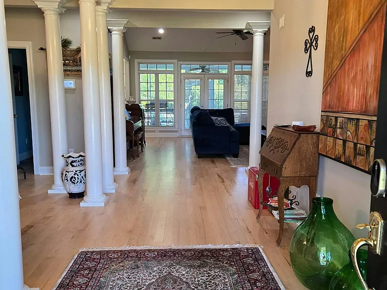 108 S Sea Lily Ct — Photo 3